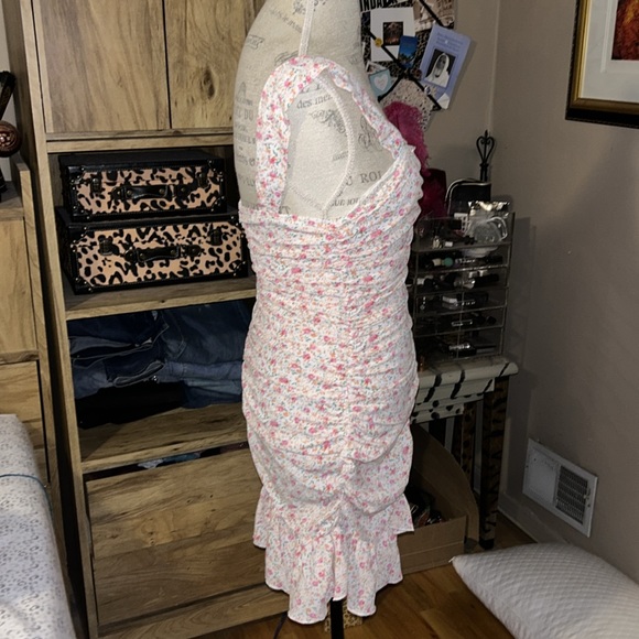 stretch Floral Pink & White Sun Dress - Large - Picture 2 of 5